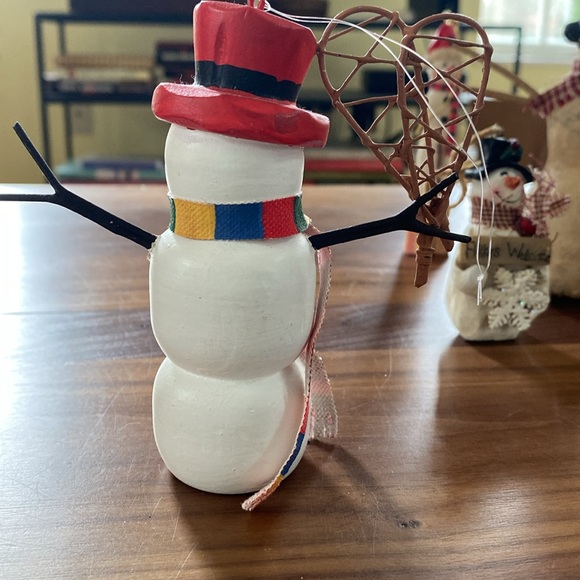 Assortment of Snowmen Ornaments - Picture 6 of 8